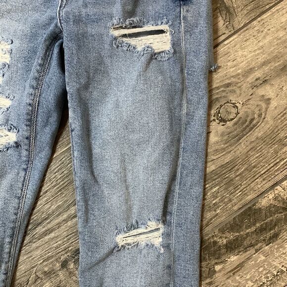 AMERICAN eagle stretch mom jean size 000 super distressed skinny legs - Picture 2 of 9